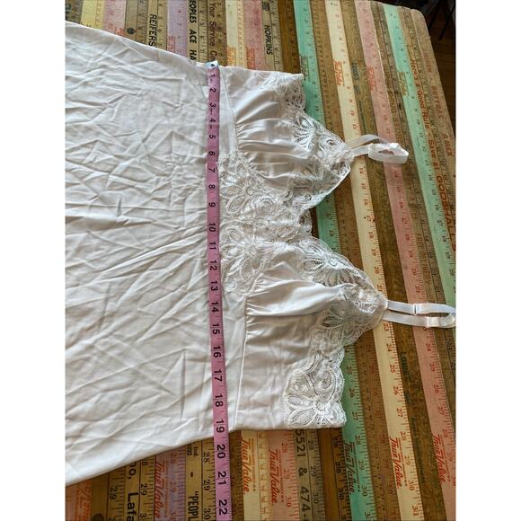 Vintage SHADOWLINE Full Figure Cream Lace Edge Slip Dress Sz 42 XL Retro Midi A - Picture 9 of 10